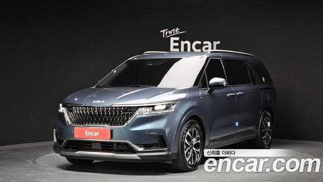 Kia Carnival — фото 1