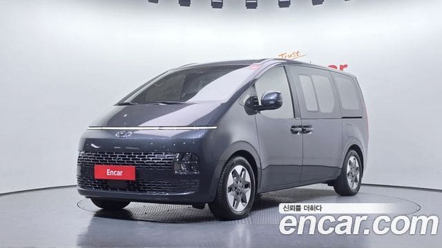 Hyundai Staria — фото 1