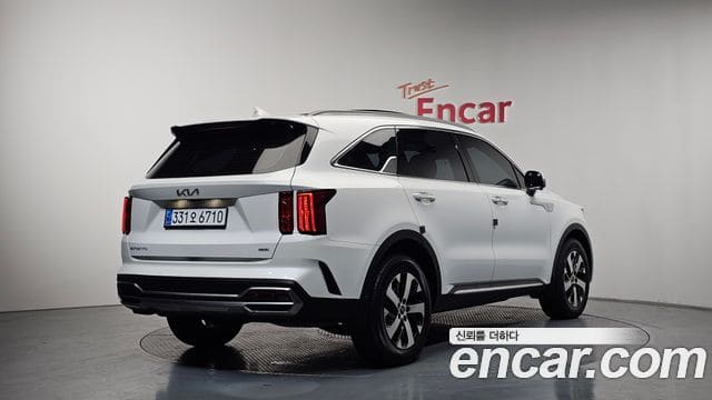 Kia Sorento — фото 1