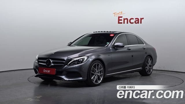 Mercedes-Benz C-Class — фото 1