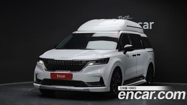 Kia Carnival — фото 1