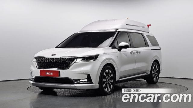 Kia Carnival — фото 1