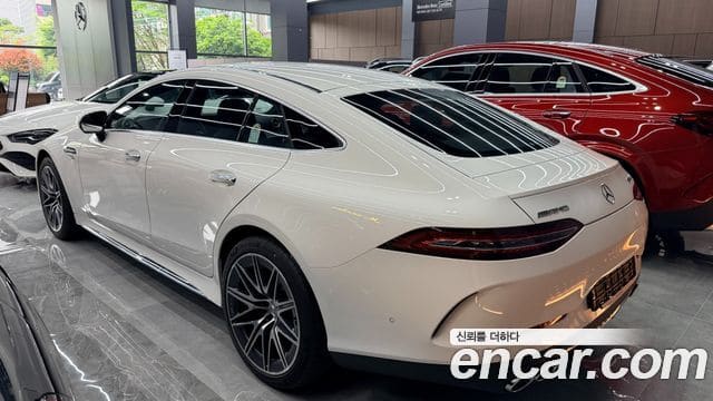 Mercedes-Benz AMG GT — фото 1