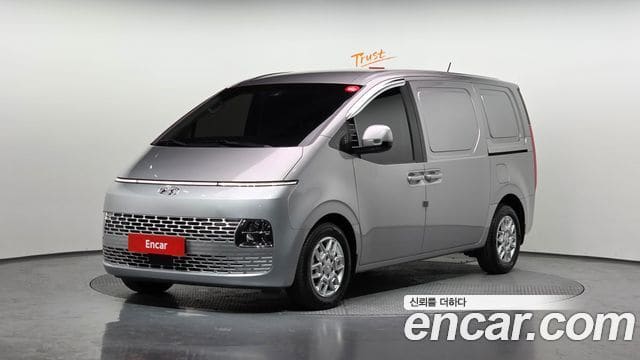 Hyundai Staria — фото 1
