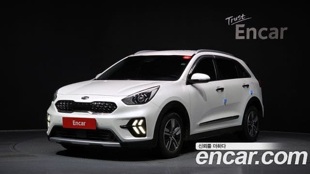 Kia Niro — фото 1