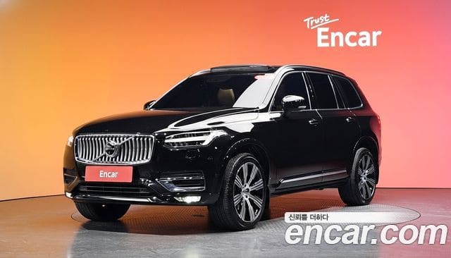 Volvo XC90 — фото 1