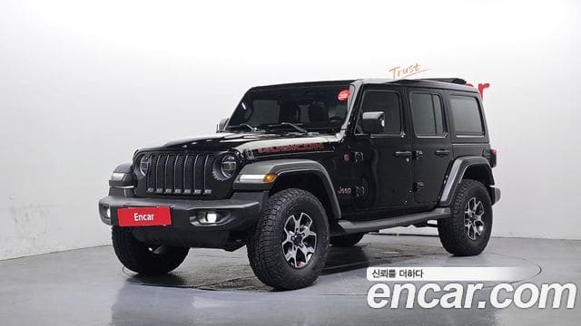 Jeep Wrangler — фото 1