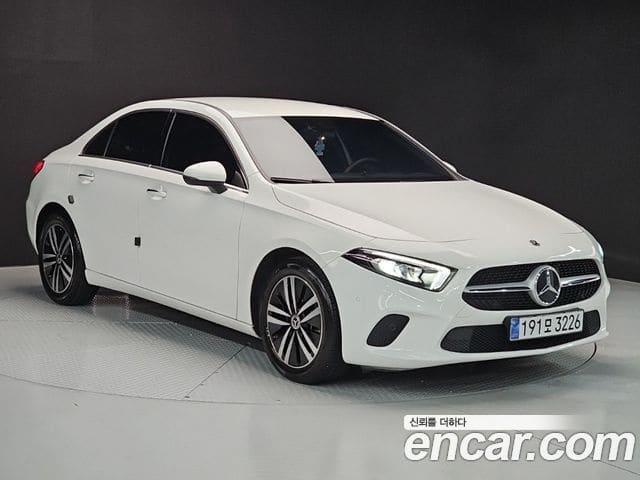 Mercedes-Benz A-Class — фото 1