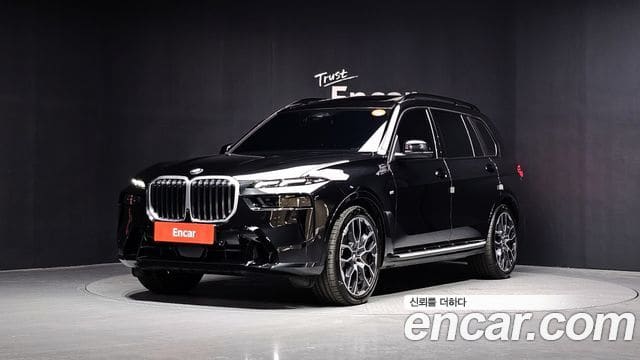BMW X7 — фото 1
