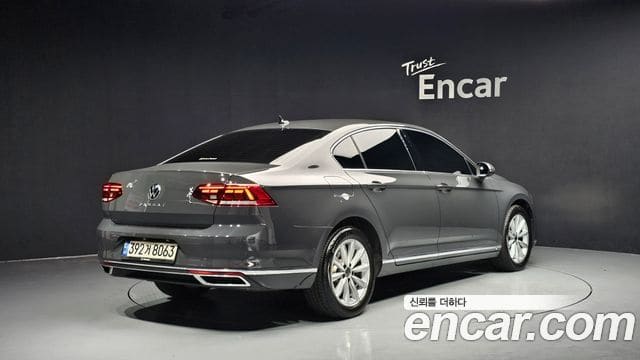 Volkswagen Passat GT — фото 1