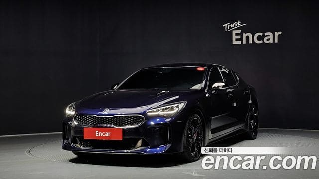 Kia Stinger — фото 1