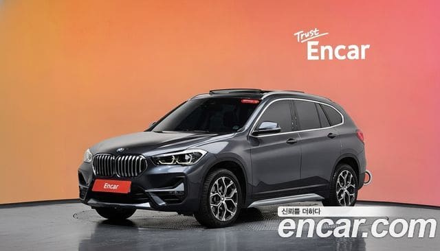 BMW X1 — фото 1