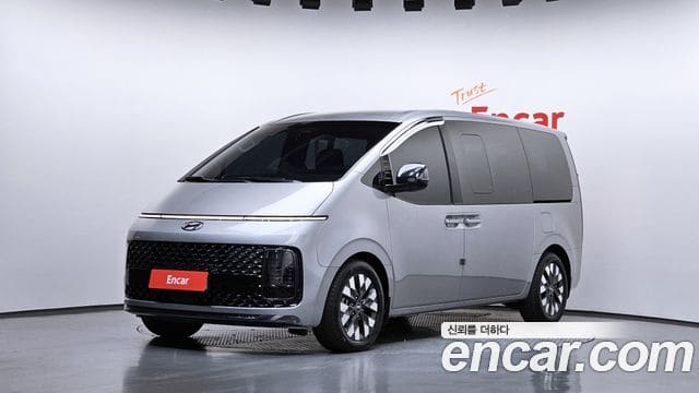 Hyundai Staria — фото 1