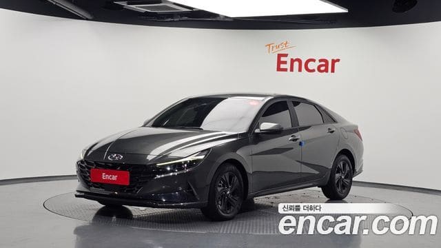 Hyundai Avante — фото 1