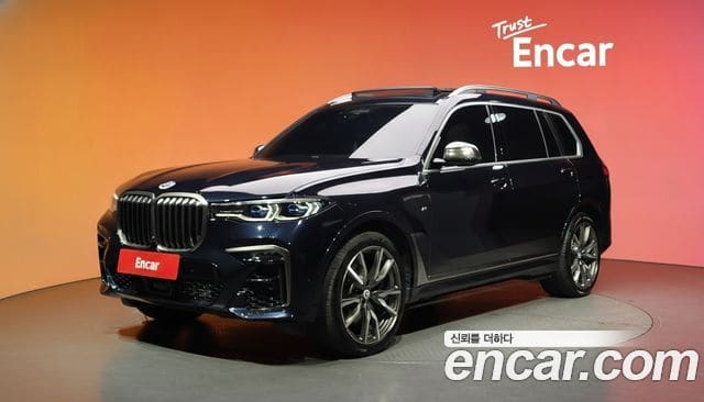 BMW X7 — фото 1