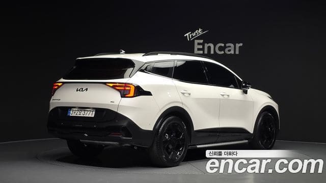 Kia Sportage — фото 1