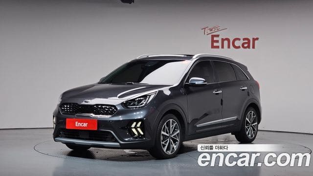 Kia Niro — фото 1