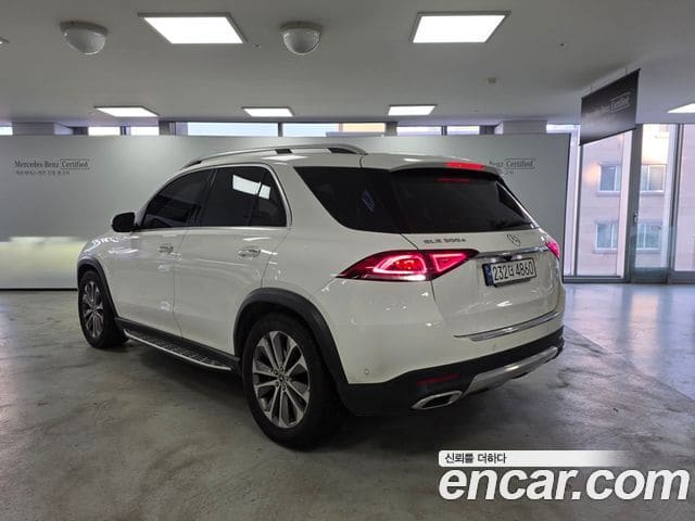 Mercedes-Benz GLE-Class — фото 1