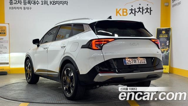 Kia Sportage — фото 1