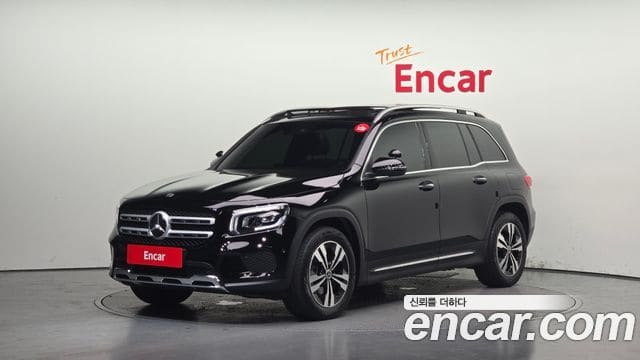 Mercedes-Benz GLB-Class — фото 1