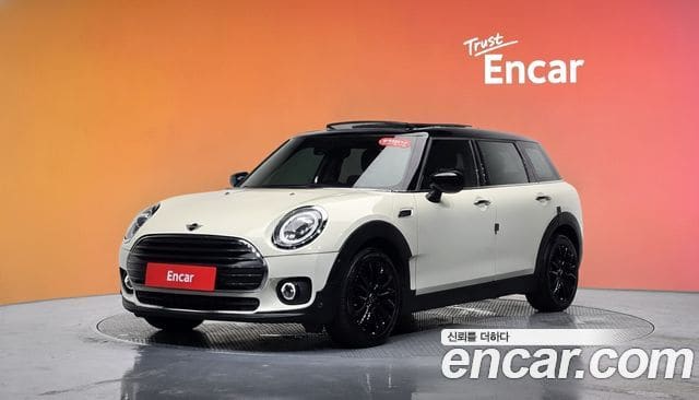 Mini Cooper Clubman — фото 1