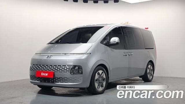 Hyundai Staria — фото 1
