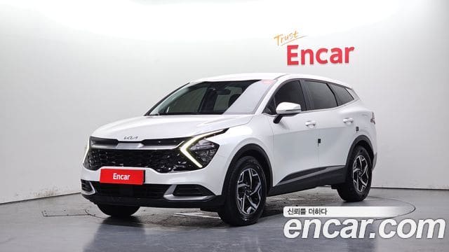 Kia Sportage — фото 1