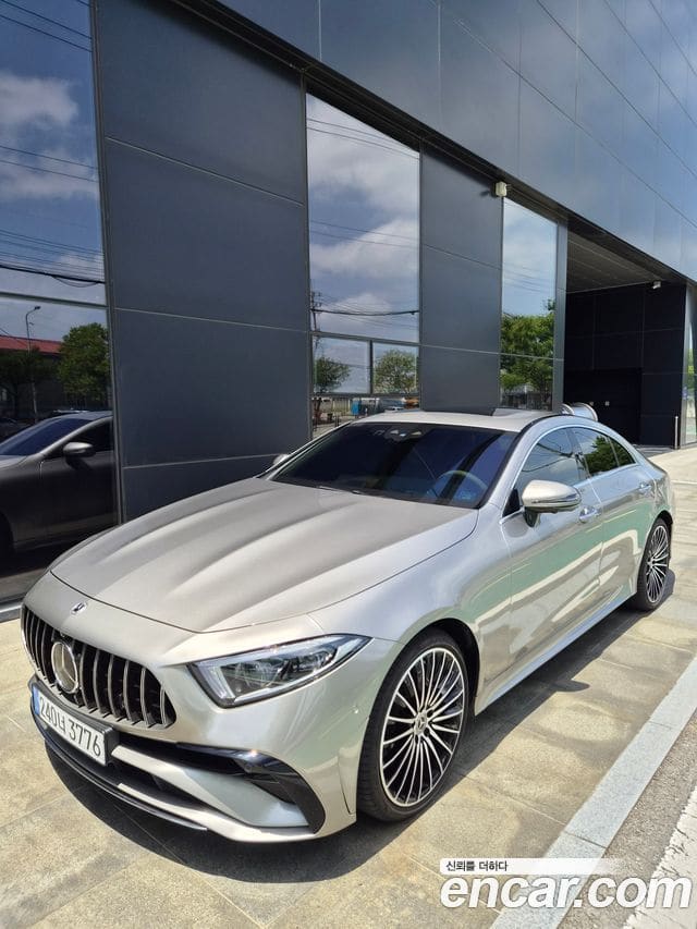 Mercedes-Benz CLS-Class — фото 1
