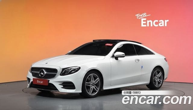 Mercedes-Benz E-Class — фото 1