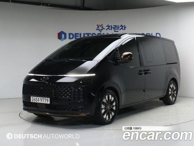 Hyundai Staria — фото 1