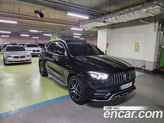 Mercedes-Benz GLE-Class — фото 1