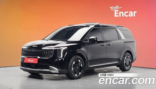 Kia Carnival — фото 1