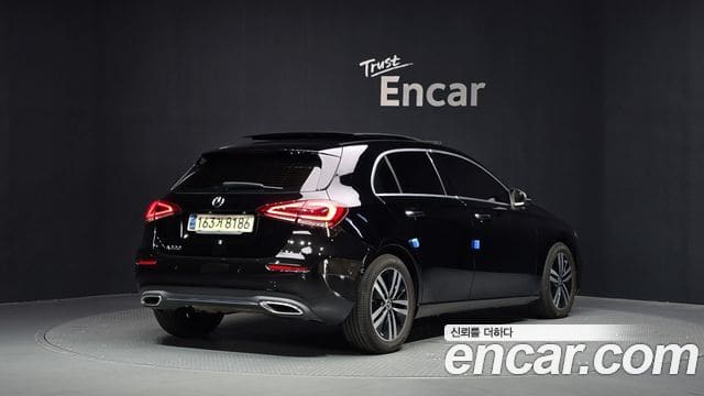 Mercedes-Benz A-Class — фото 1