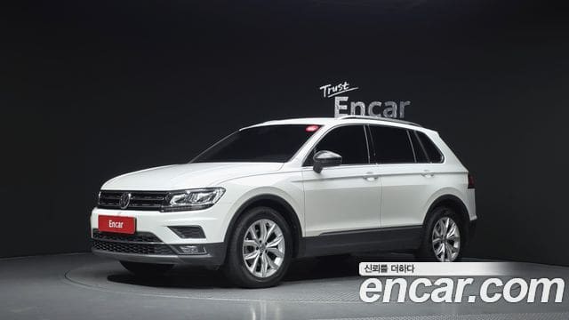 Volkswagen Tiguan — фото 1