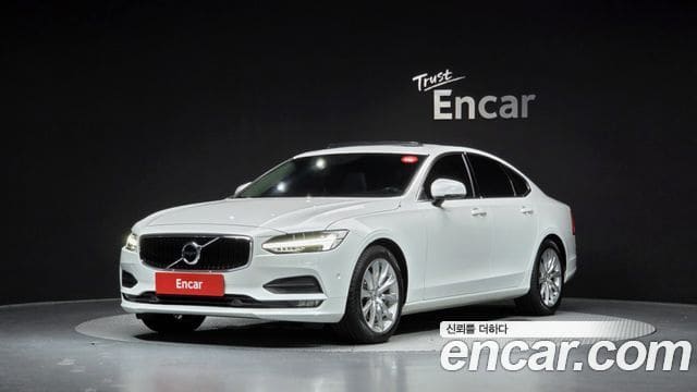 Volvo S90 — фото 1