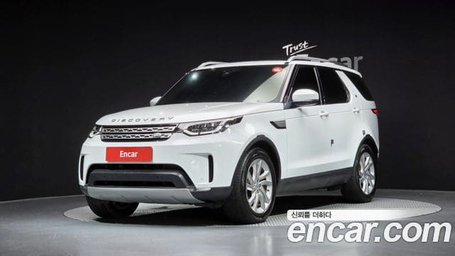 Land Rover Discovery 5 — фото 1