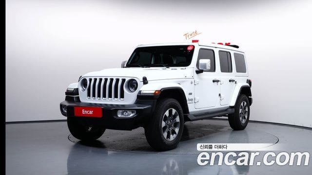 Jeep Wrangler — фото 1