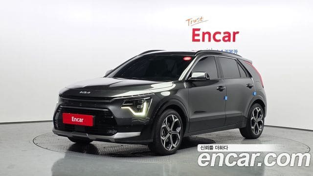 Kia Niro — фото 1