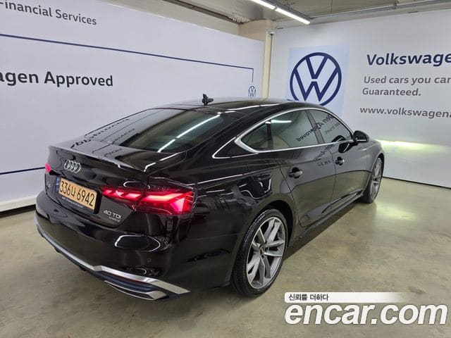 Audi A5 — фото 1