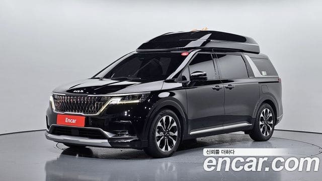 Kia Carnival — фото 1