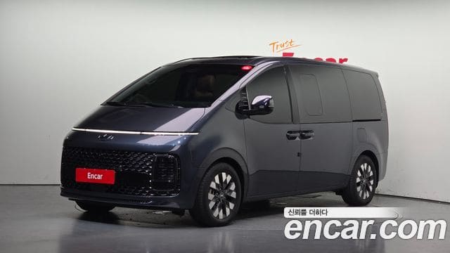 Hyundai Staria — фото 1