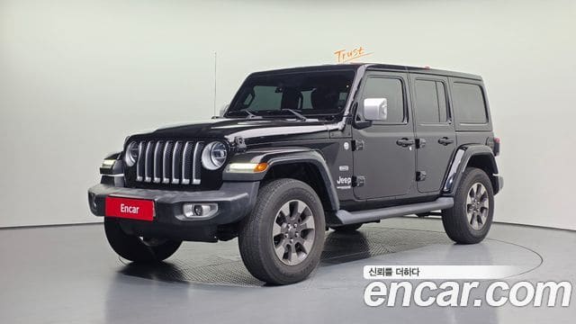 Jeep Wrangler — фото 1