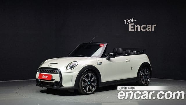 Mini Cooper S Convertible — фото 1