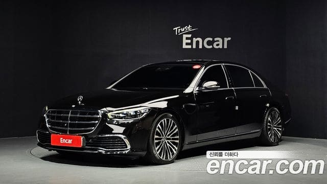 Mercedes-Benz S-Class — фото 1