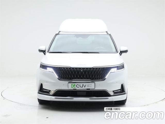Kia Carnival — фото 1