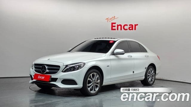 Mercedes-Benz C-Class — фото 1