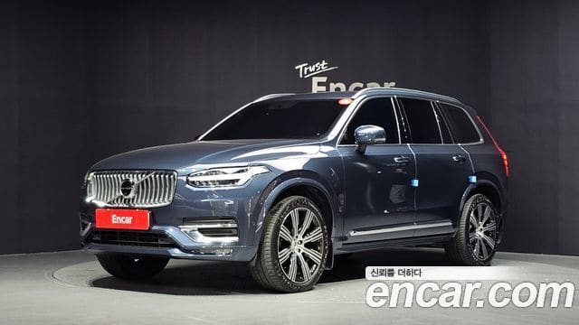 Volvo XC90 — фото 1