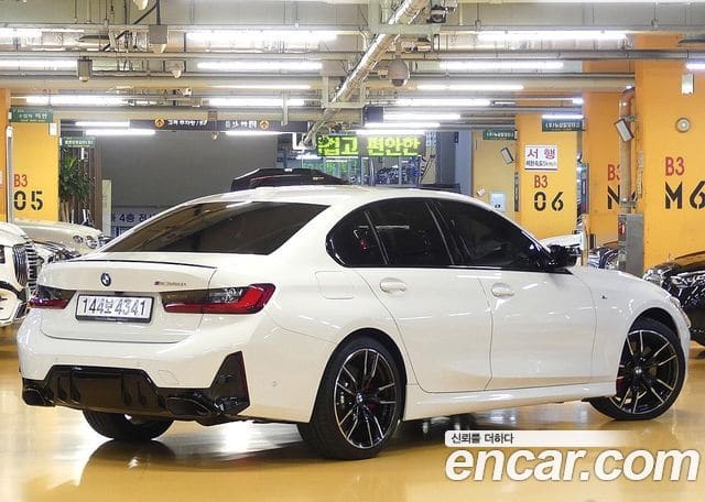 BMW 3 Series — фото 1