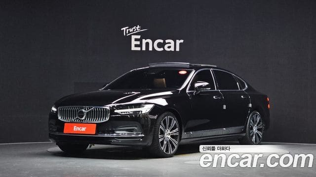 Volvo S90 — фото 1