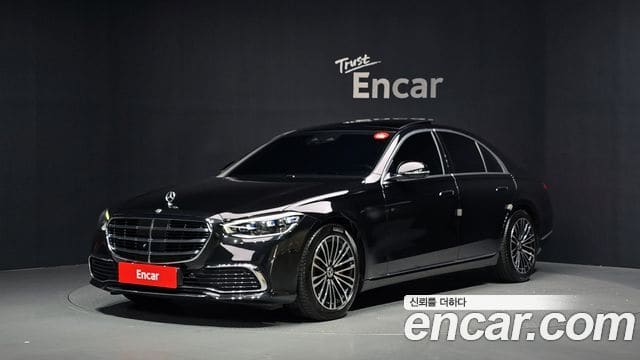 Mercedes-Benz S-Class — фото 1